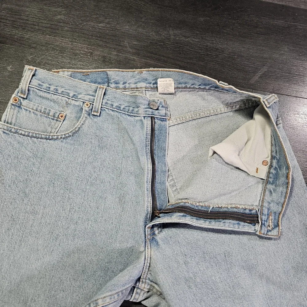 VTG Levis 560 Jeans Men 36x30 Faded Loose Fit Tapered Leg Y2K Grunge Made In USA